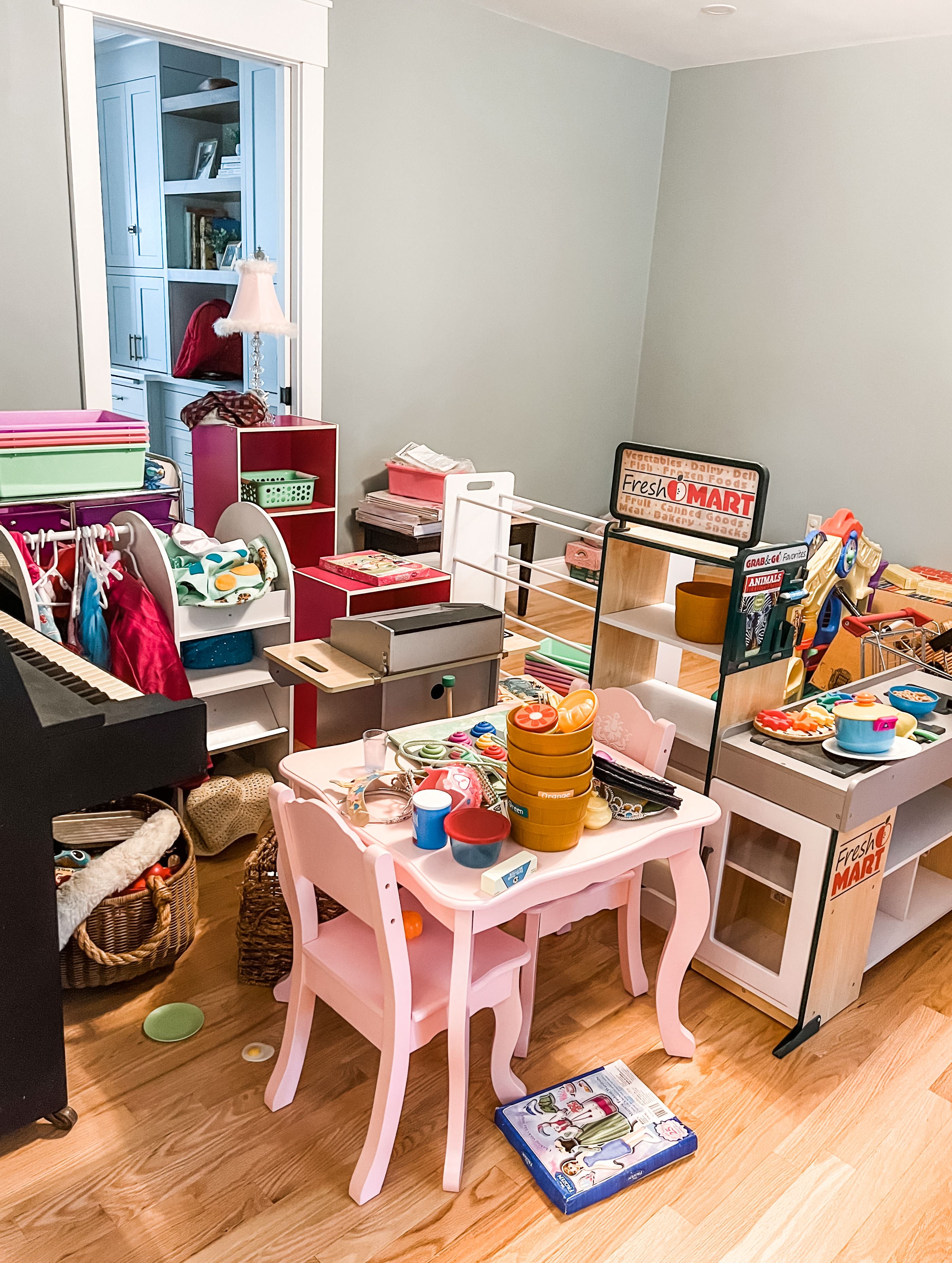 Playroom Before C 